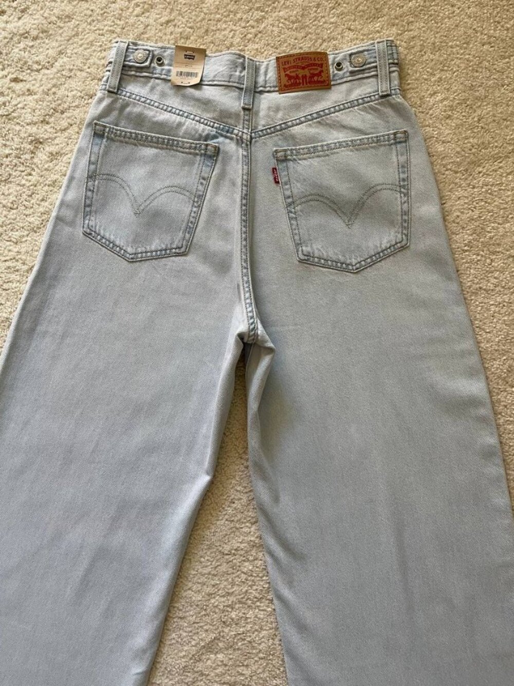 NWT Levi's Cinch Baggy High Rise Women's Jeans Size 27/31 - Picture 6 of 13